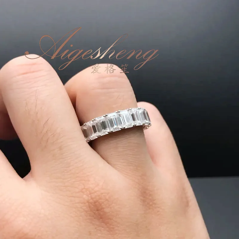 Aigesheng Pure Gold Jewelry Ring Real Diamond Baguette Cut Engagement Ring Wedding Ring For Women