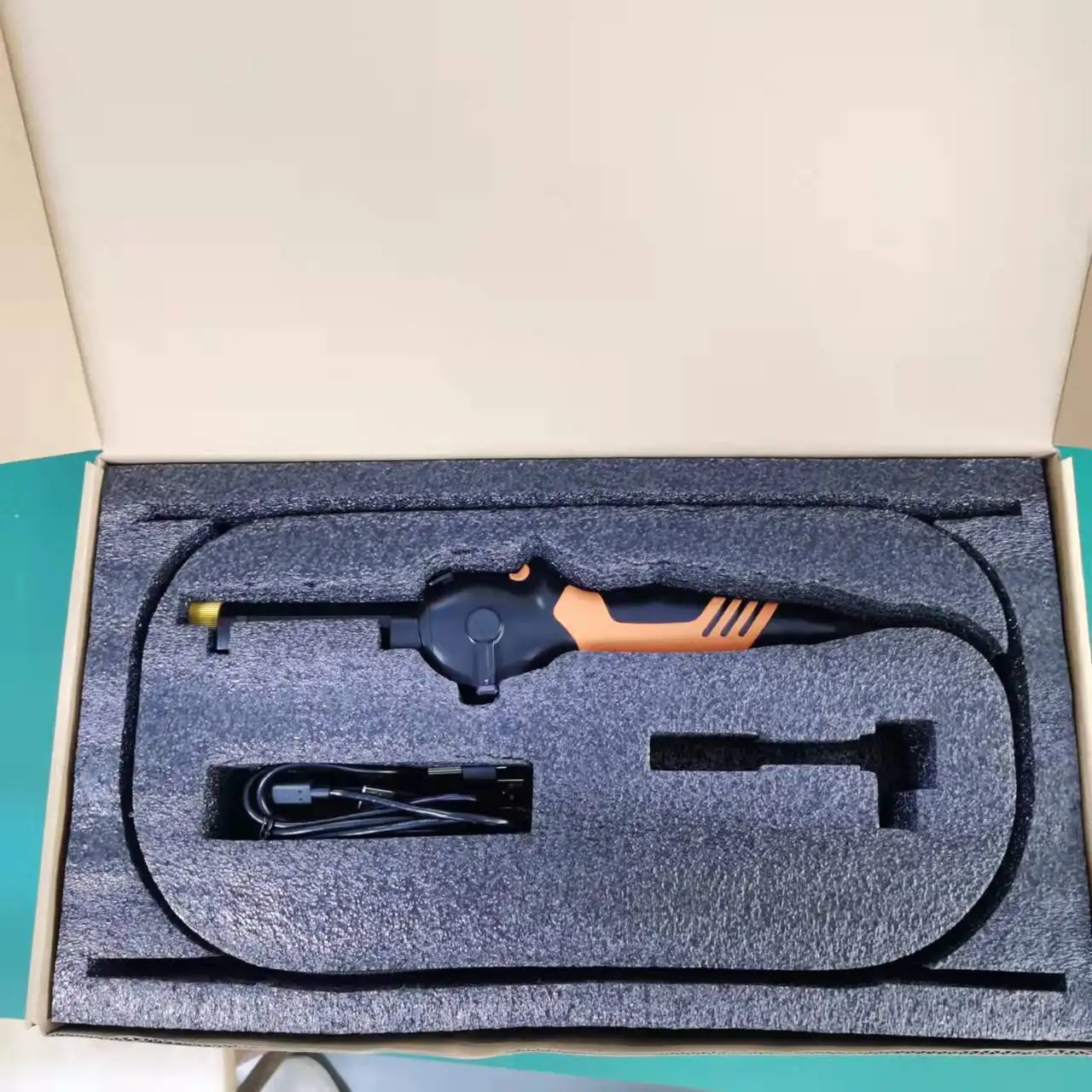 Portable inspection endoscope camera with One megapixels,1/6inch image sensor, 8 LED light sources