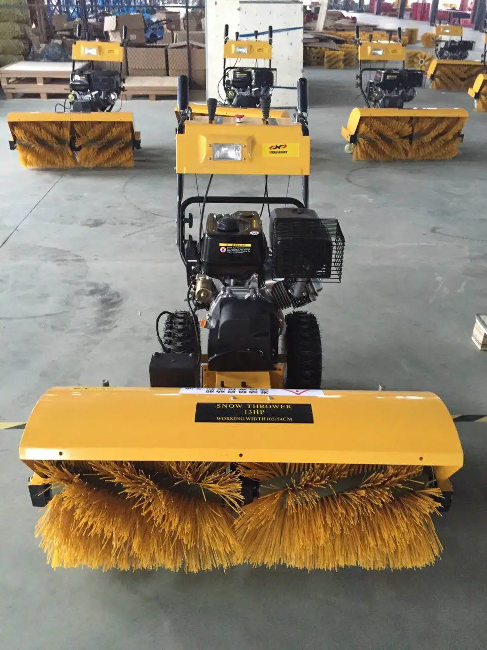 Sweeper Snow 13HP Gasoline Snowplow Snowblower Sweeper Snow Machine