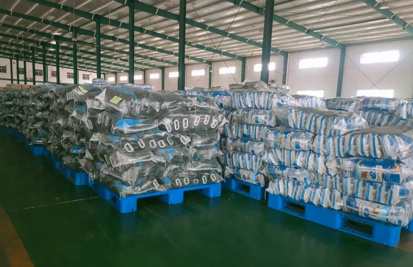 OEM ODM низкая цена оптовая продажа корм для домашних животных поставщик высокое содержание белка органический открытый натуральный сухой кошек