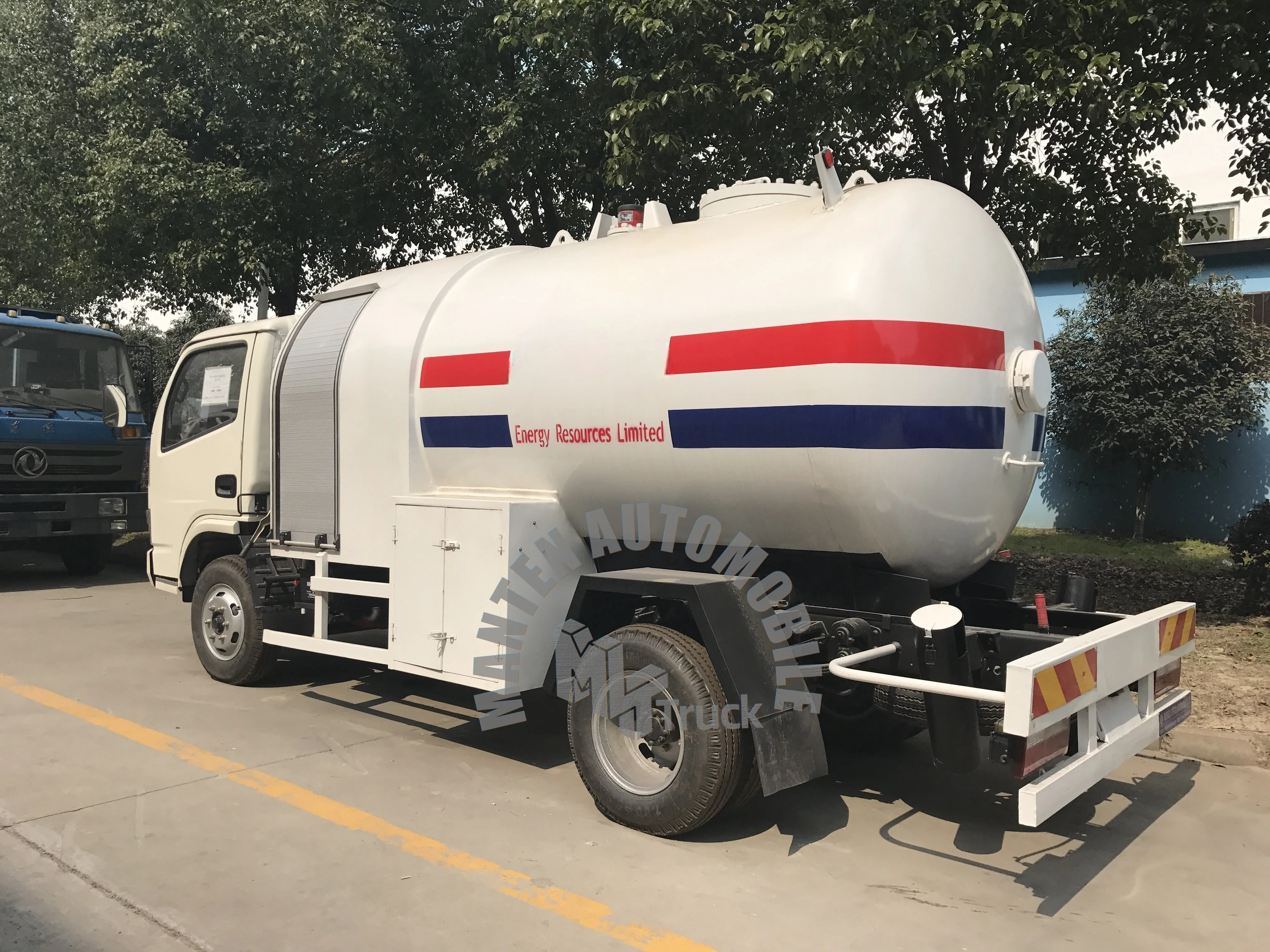 Dongfeng LHD RHD LPG Tanker for Propane rich Mix 4*2 4x2 LPG Car with Butane - dominant Load