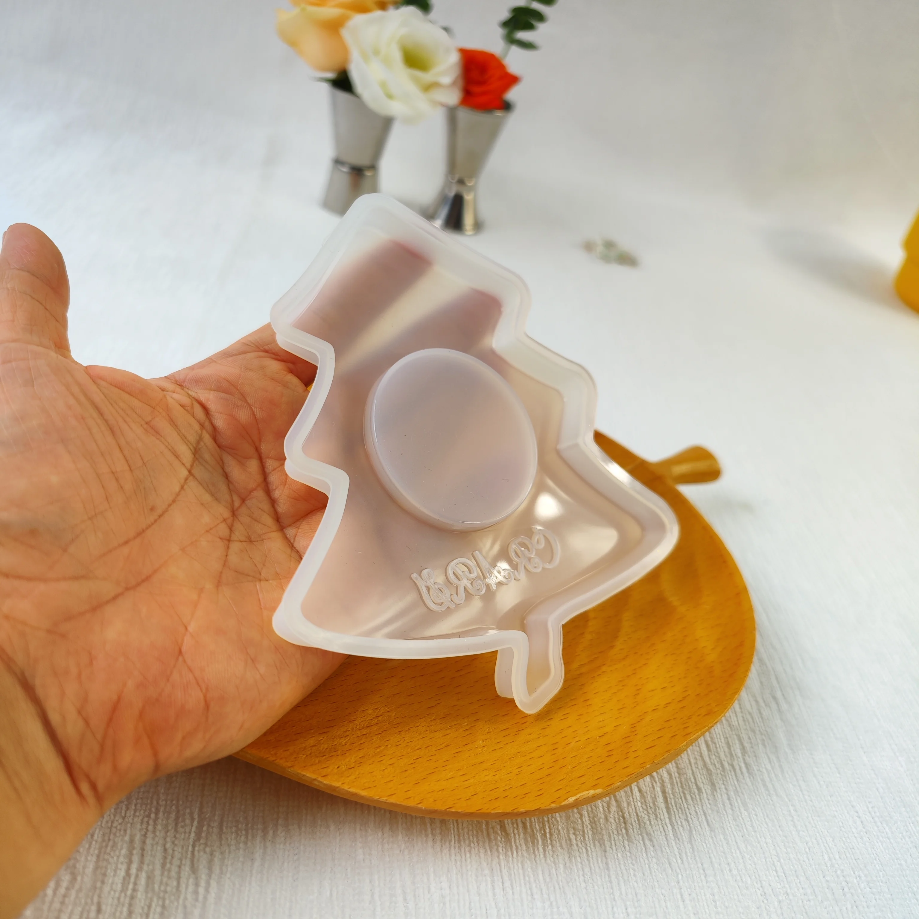 Factory Wholesale Epoxy Resin Jar Baluster Heart Silicon Mold