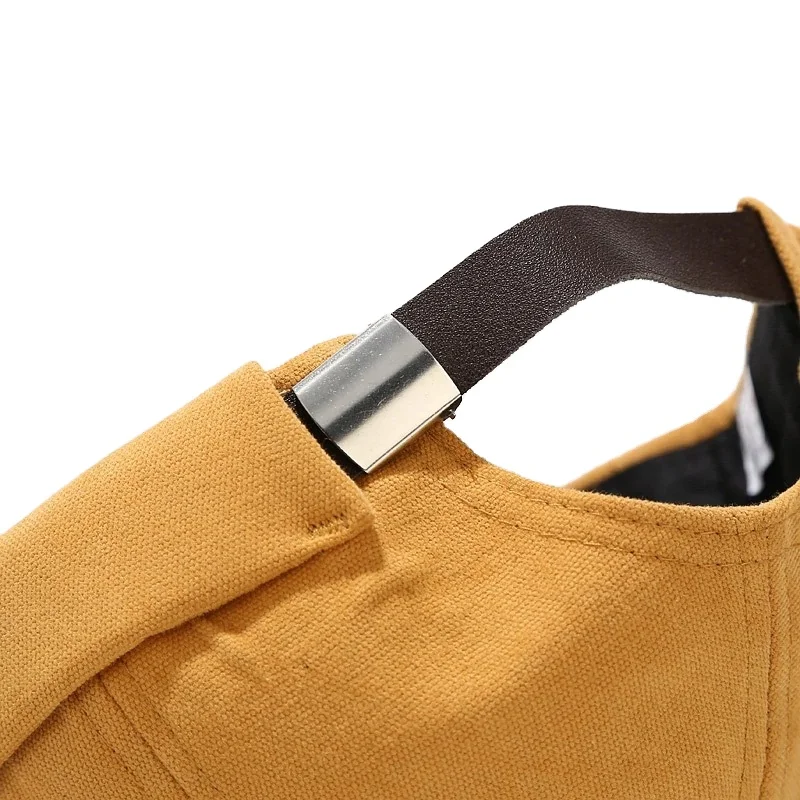 Custom Adjustable Leather Strap Mens Docker Hat Oem Cotton Brimless Skull Cap