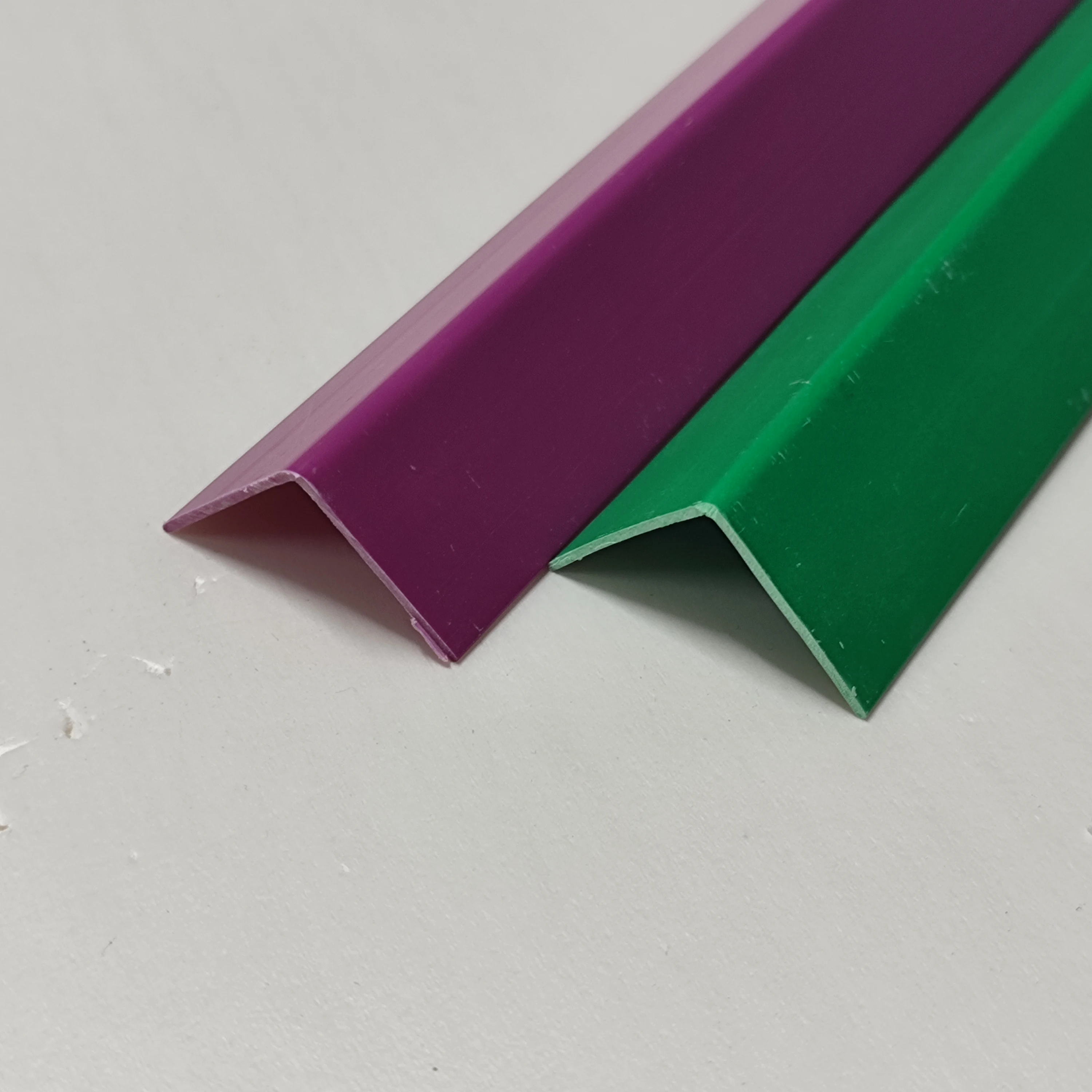 Pvc Ceramic Wall Corner Edge 10 Mm L Shaped Edge trim Strip 90 degree hot resistance tile trim plastic