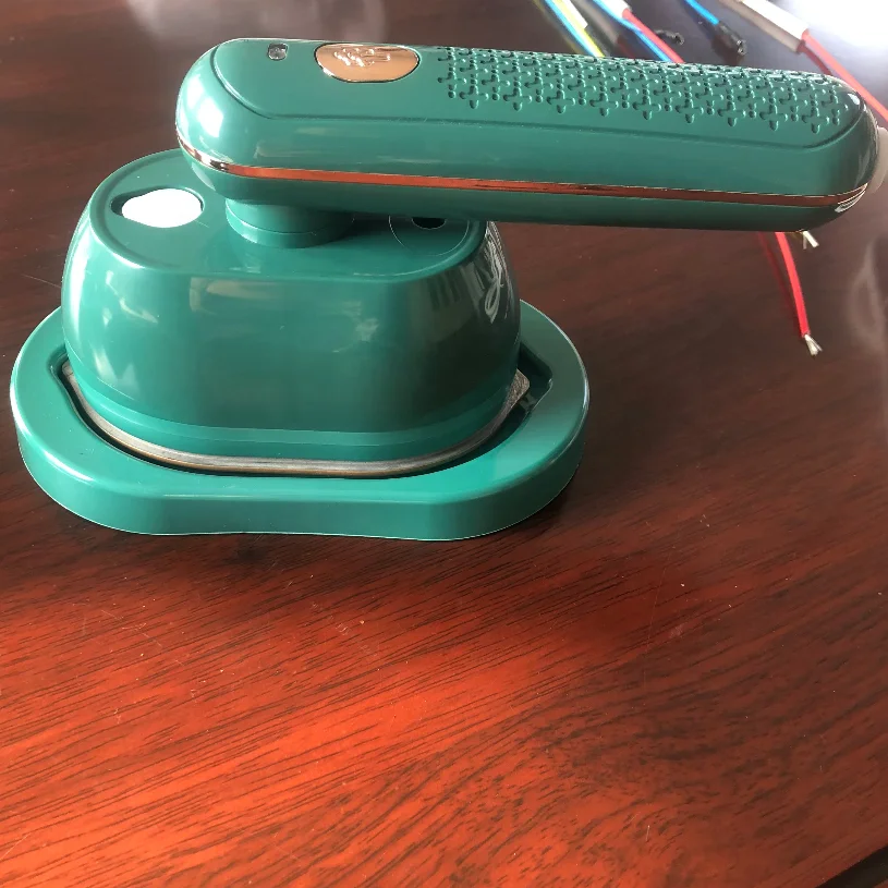 Salav Factory Wholesale Mini Steamer For Clothes 1200W Powerful Clothes Steamer Travelling Portable Smart Steam Iron