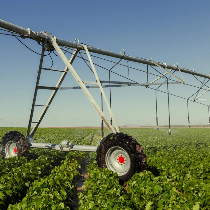 2022 Cheapest price Towable Center Pivot Irrigation system for big potato farm