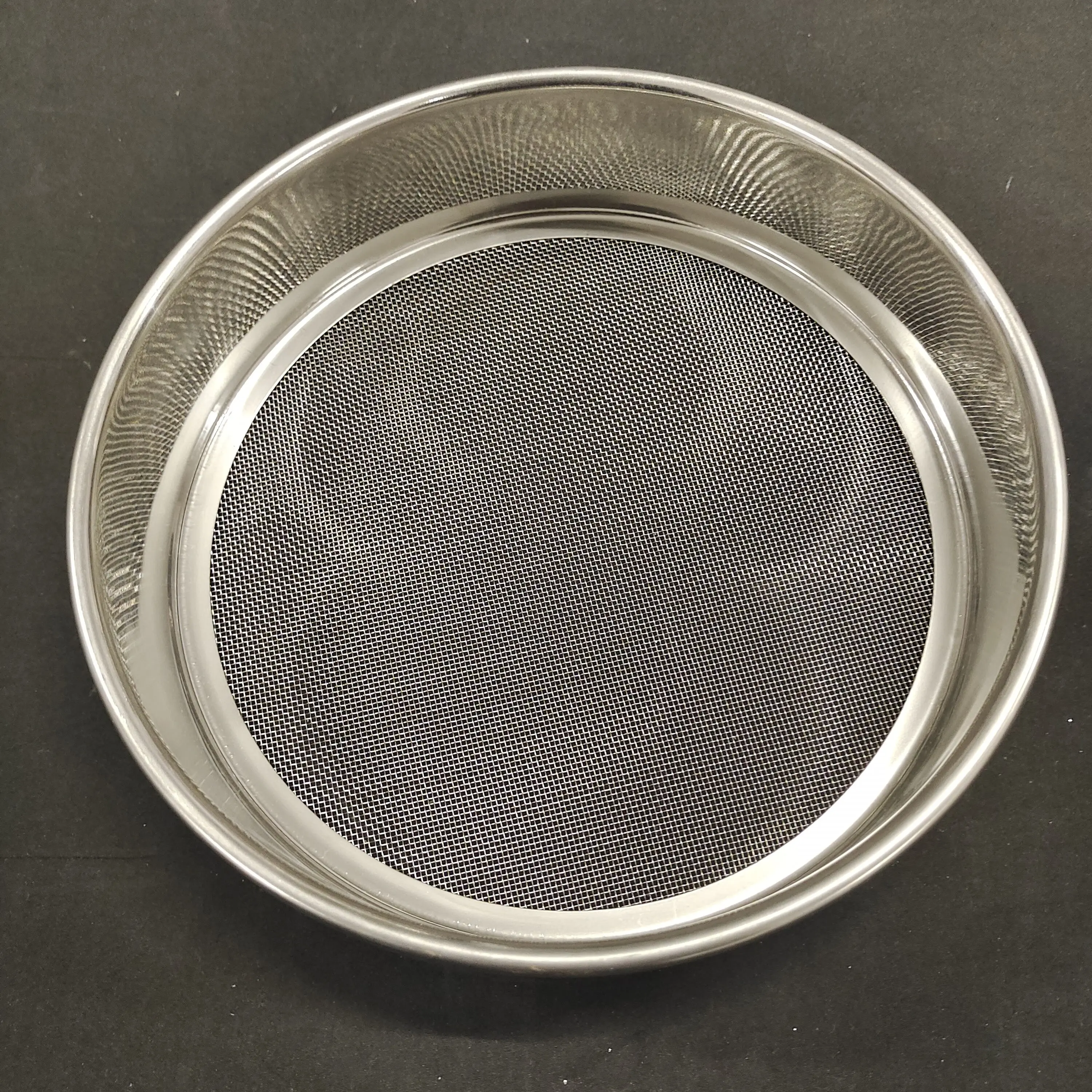 Manufacturers custom 304 stainless steel food grade kitchen flour sieve for baking fine screening