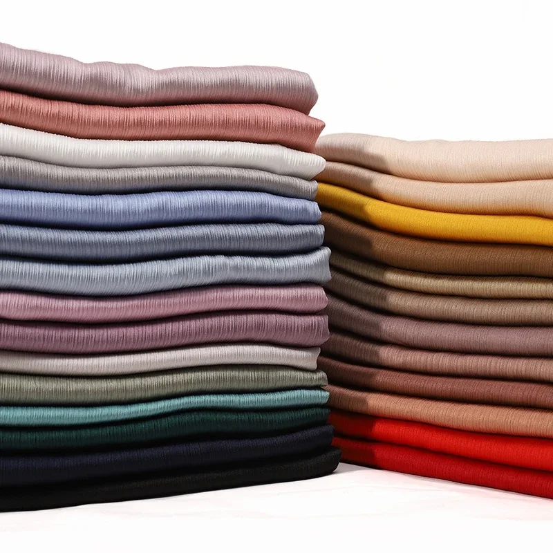 Hot Premium Satin Crinkle Hijab Scarf Chiffon Shawl Plain Muslim Women Hijabs Breathe Islam Women Turban Pleated Scarf Ramadan