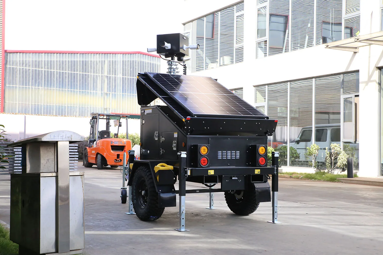 Solar Surveillance Trailer with Horn