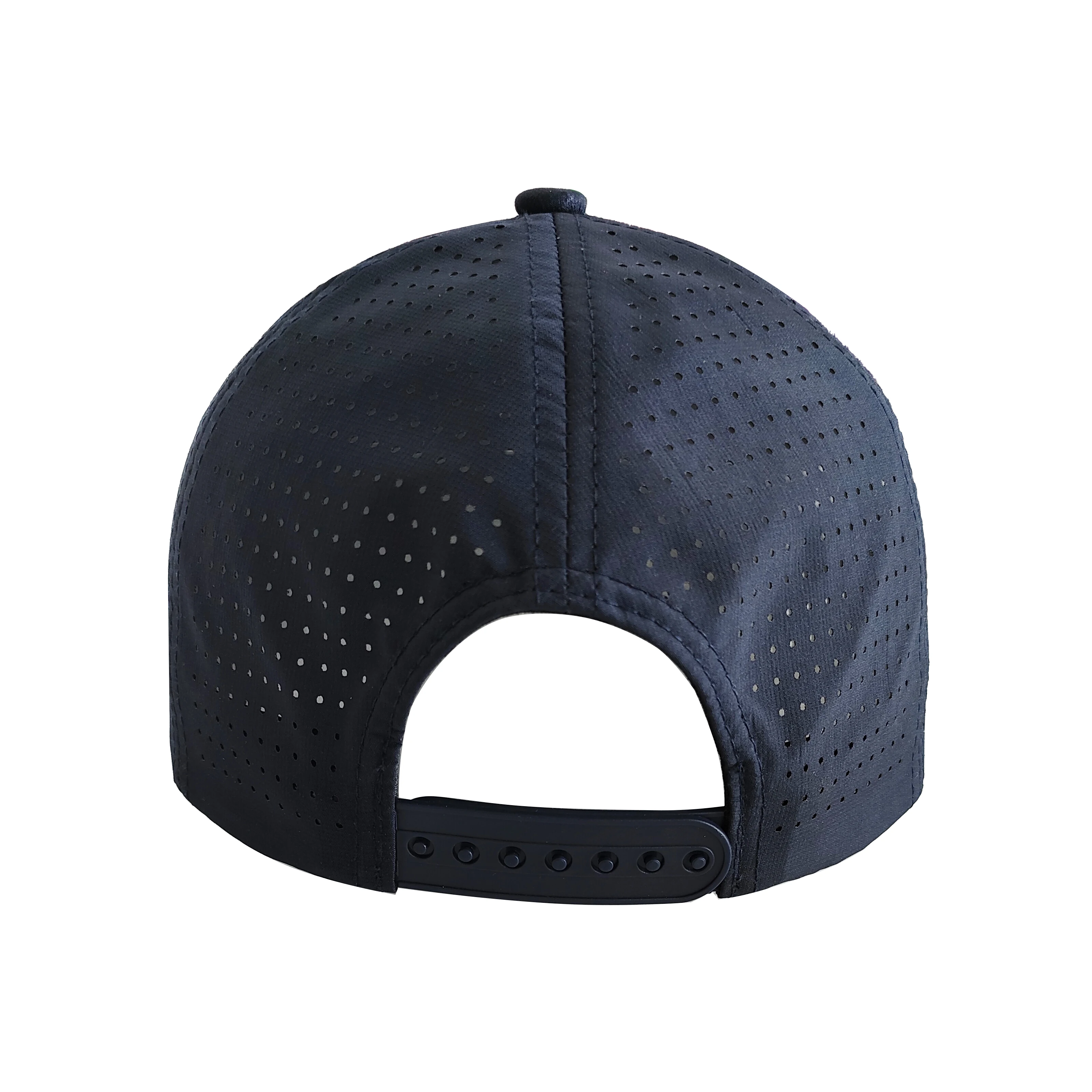 Бейсболка с вышитым логотипом