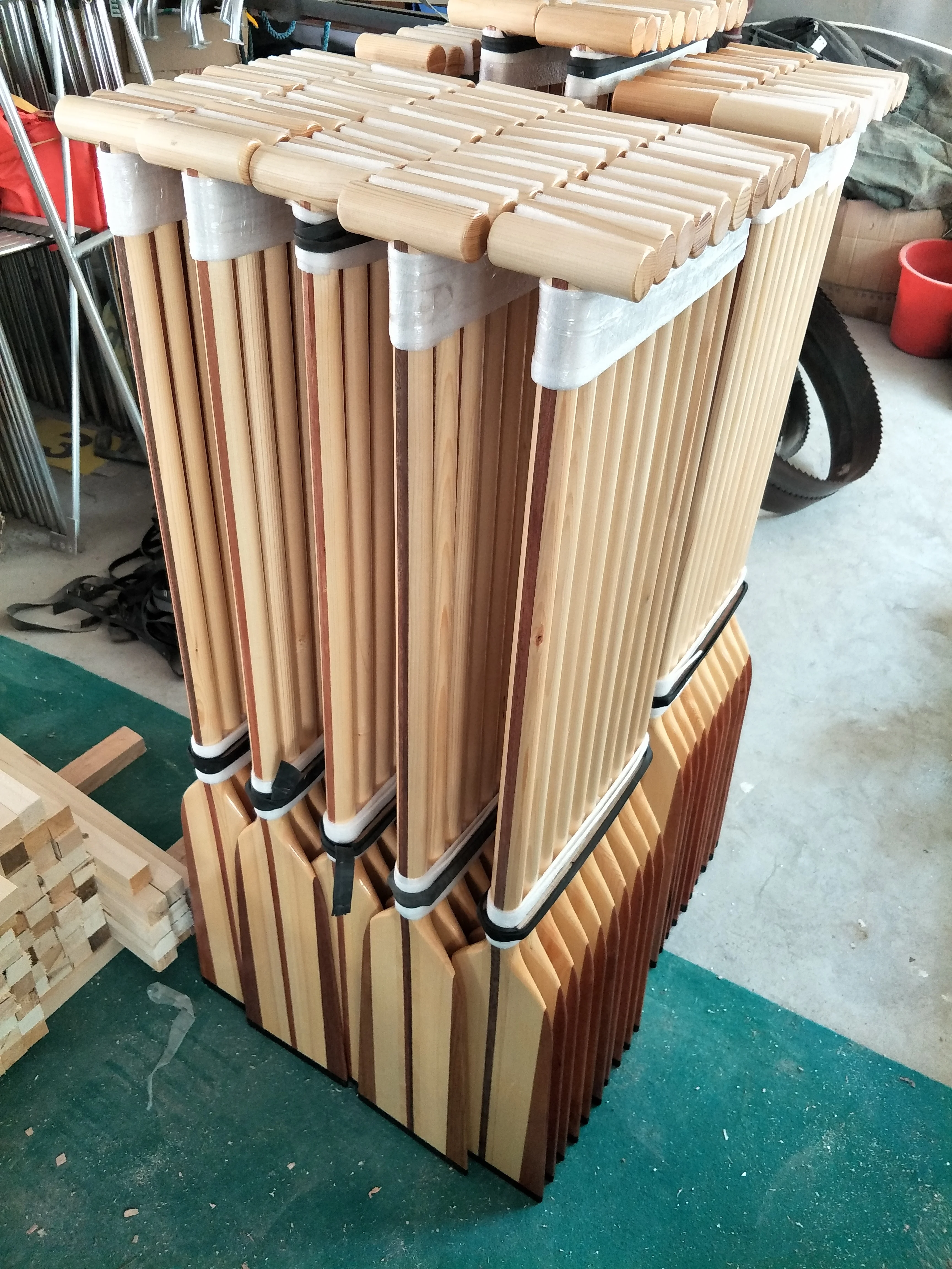 Beautiful appearance and good service  Buy Idbf Wood Dragon Boat Paddle Product