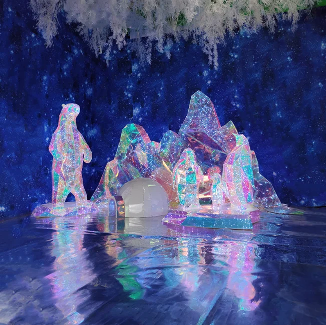 Ocean Theme Display Ice And Snow World Polar Bear/Walrus/Penguin LED Christmas  Decoration