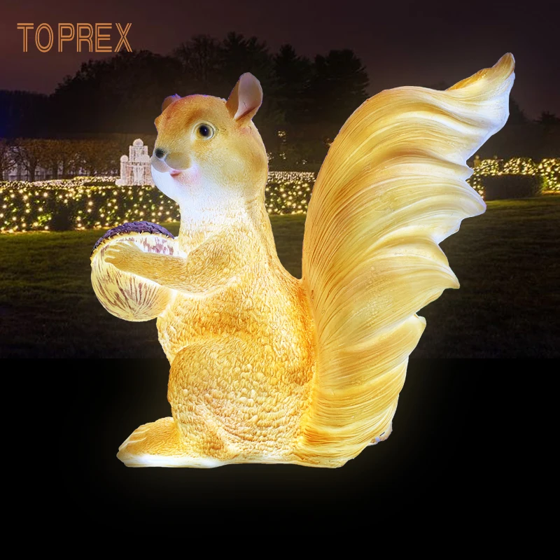 2020 new designs home garden decoration life size resin animal squirrel statue lighting