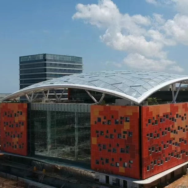 Устойчивые и современные мембранные материалы ETFE и элегантная конструкция воздушной подушки