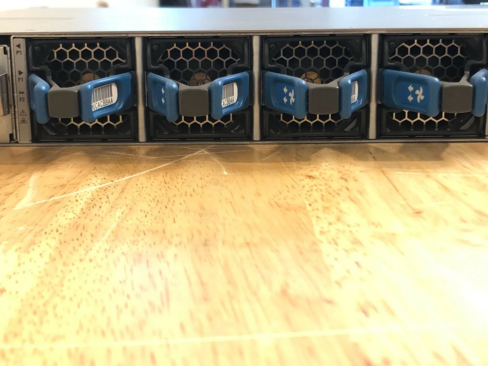 New Original C9500-48Y4C-E 9500 48-port x 1/10/25G + 4-port 40/100G switch