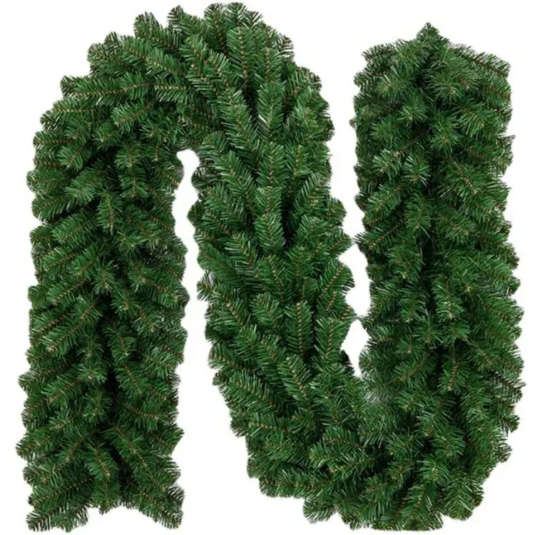 Wholesale Half-Raw Fireproof PVC 9 Feet Thick Fluffy Fact Christmas Decoration Christmas wreath decor