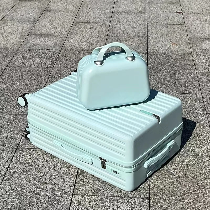 Wholesale Custom high appearance luggage code leather case, 24 inch large capacity chain box