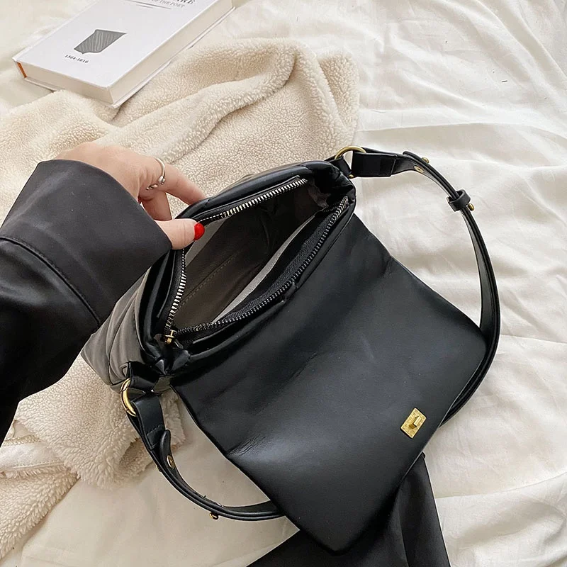 Retro diamond simple chain all-match trendy PU soft leather women handbags