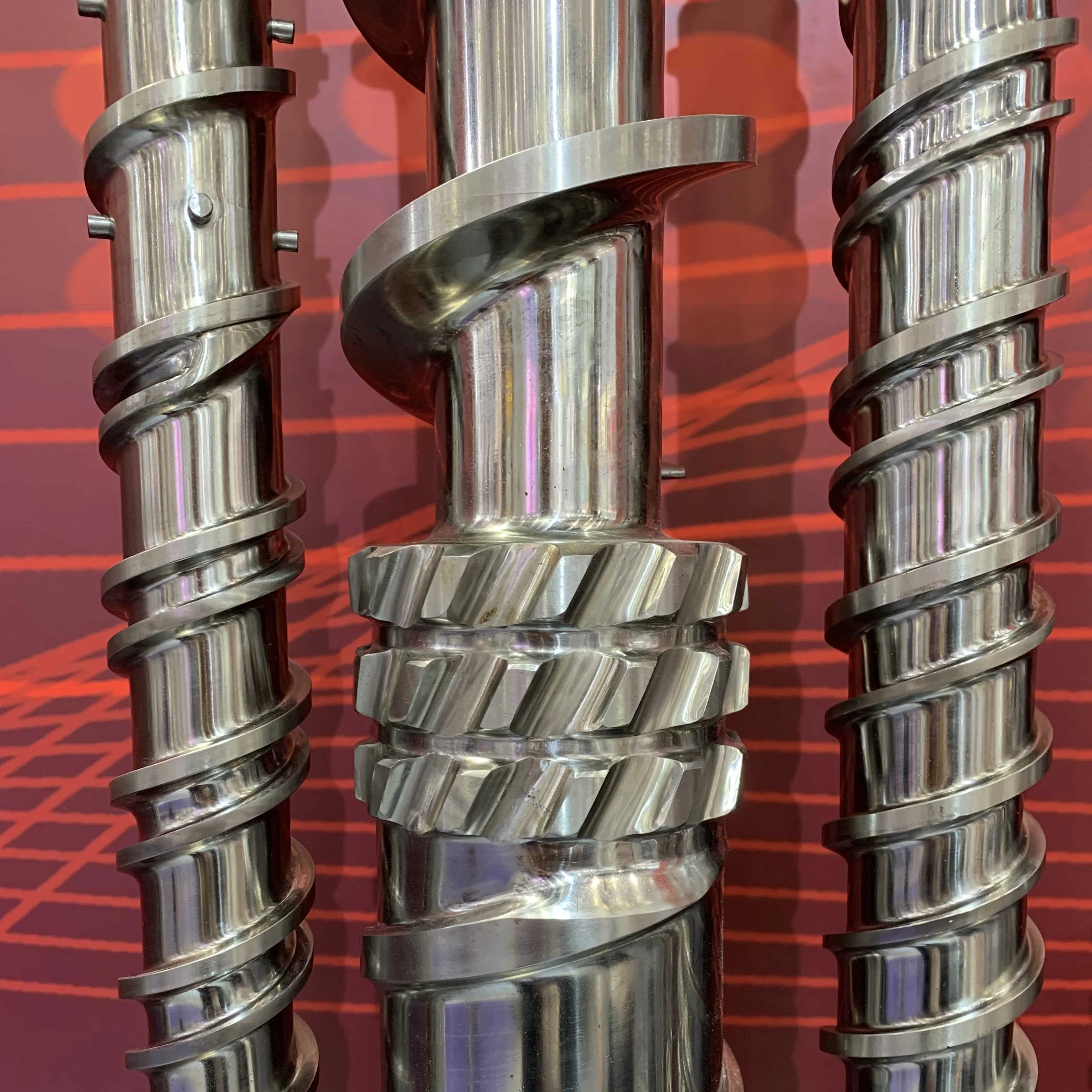 Pipe extruder screw barrel for plastic extruder Extrusora de tubo tornillo barril para extrusora de plastico