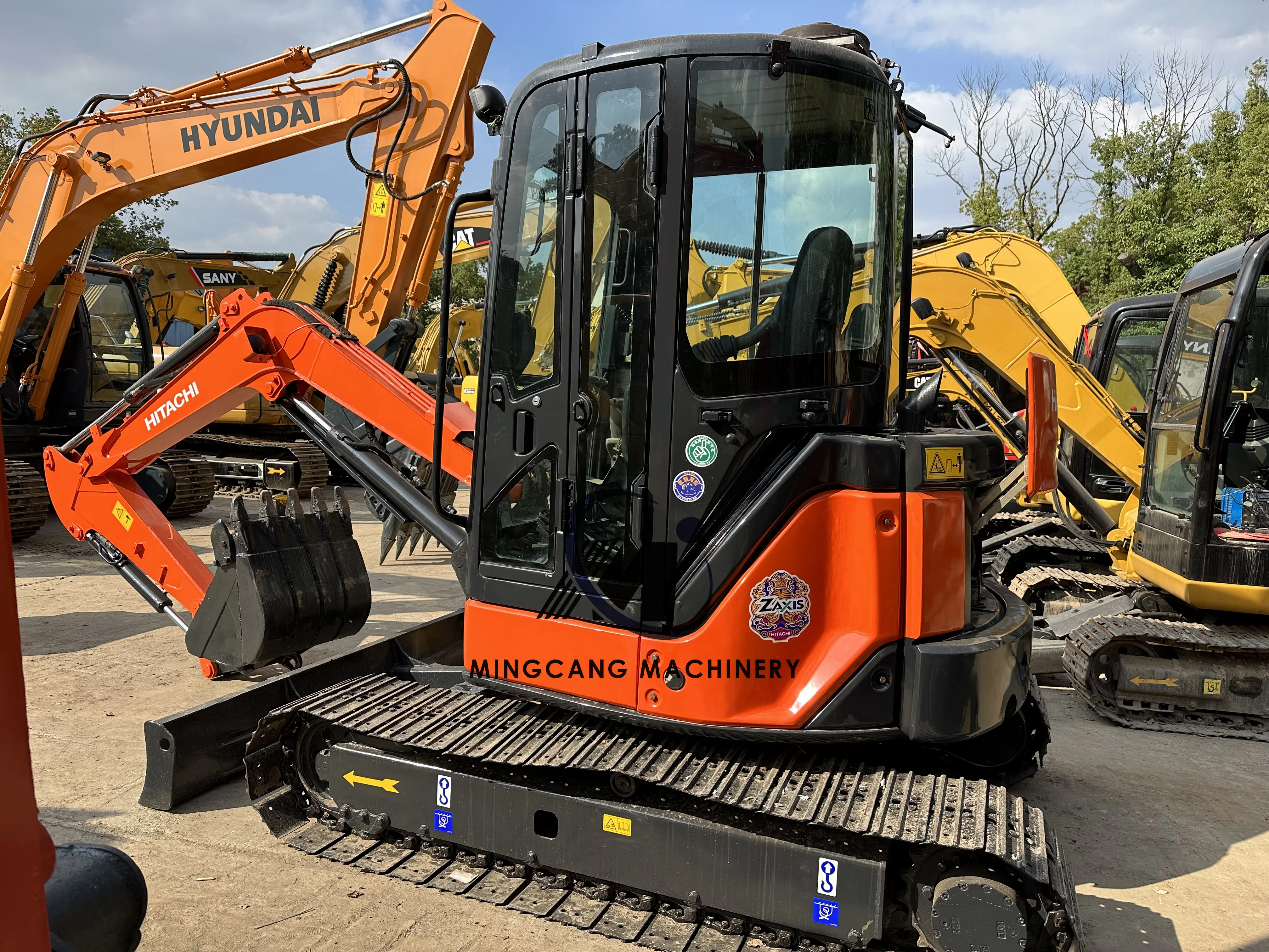 Экскаватор б/у небольшой Hitachi Zaxis 50U мини-экскаватор второй ручной 5 тонн оригинальный Япония Отличное состояние для продажи