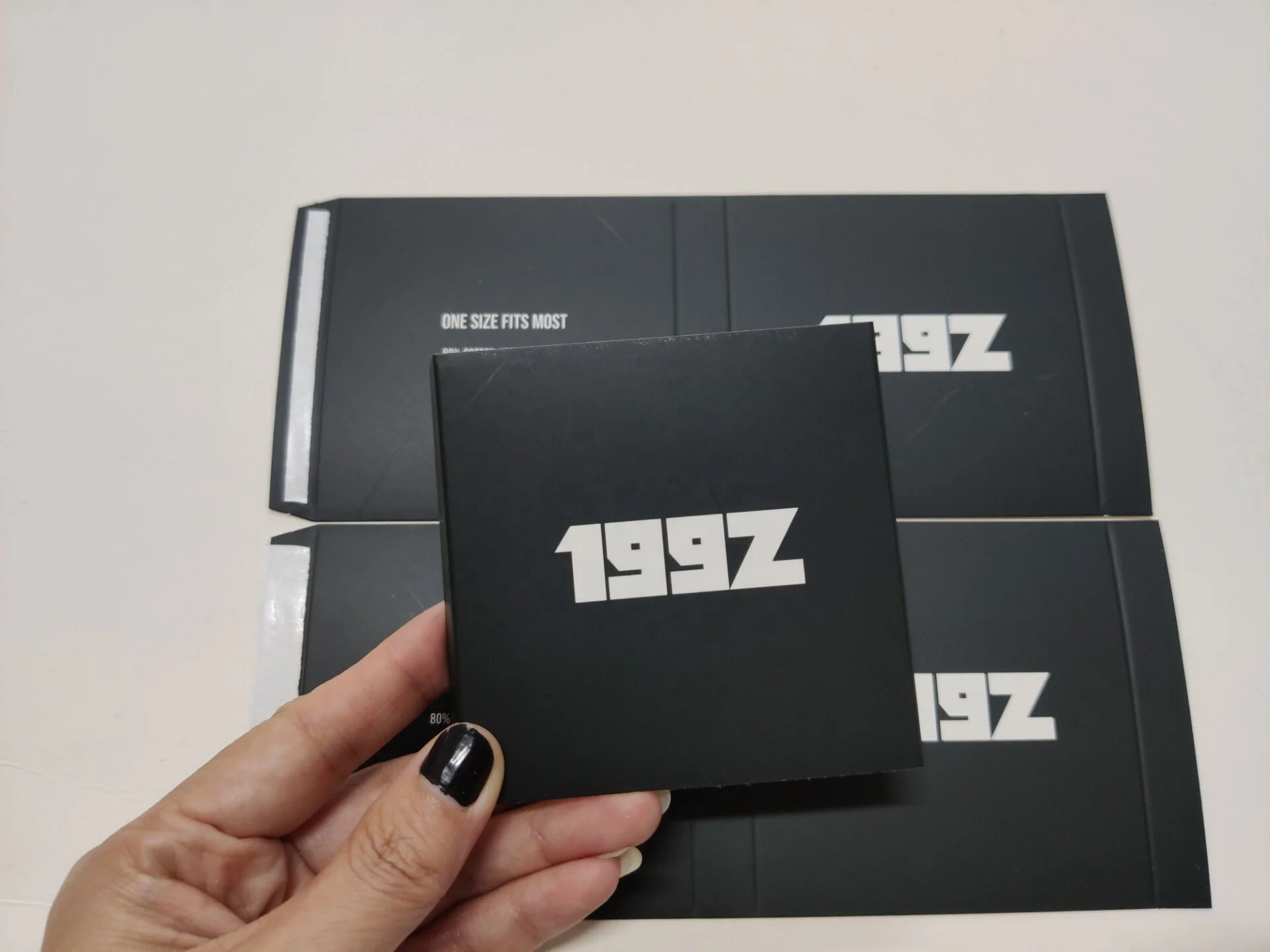 Customized White Cardboard Window Paper Soap Box Packaging Belt Sleeves