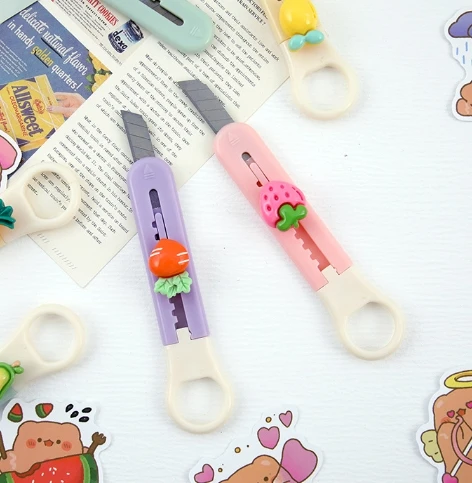 Cute cartoon fruit utility knife Small portable student account paper knife Open express package box cutter knife
