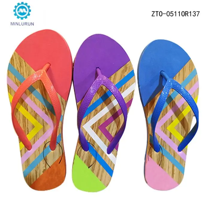Small Slippers Production Line EVA PU Rubber Flip Flops Making PVC Strap Attaching Fixing Machine