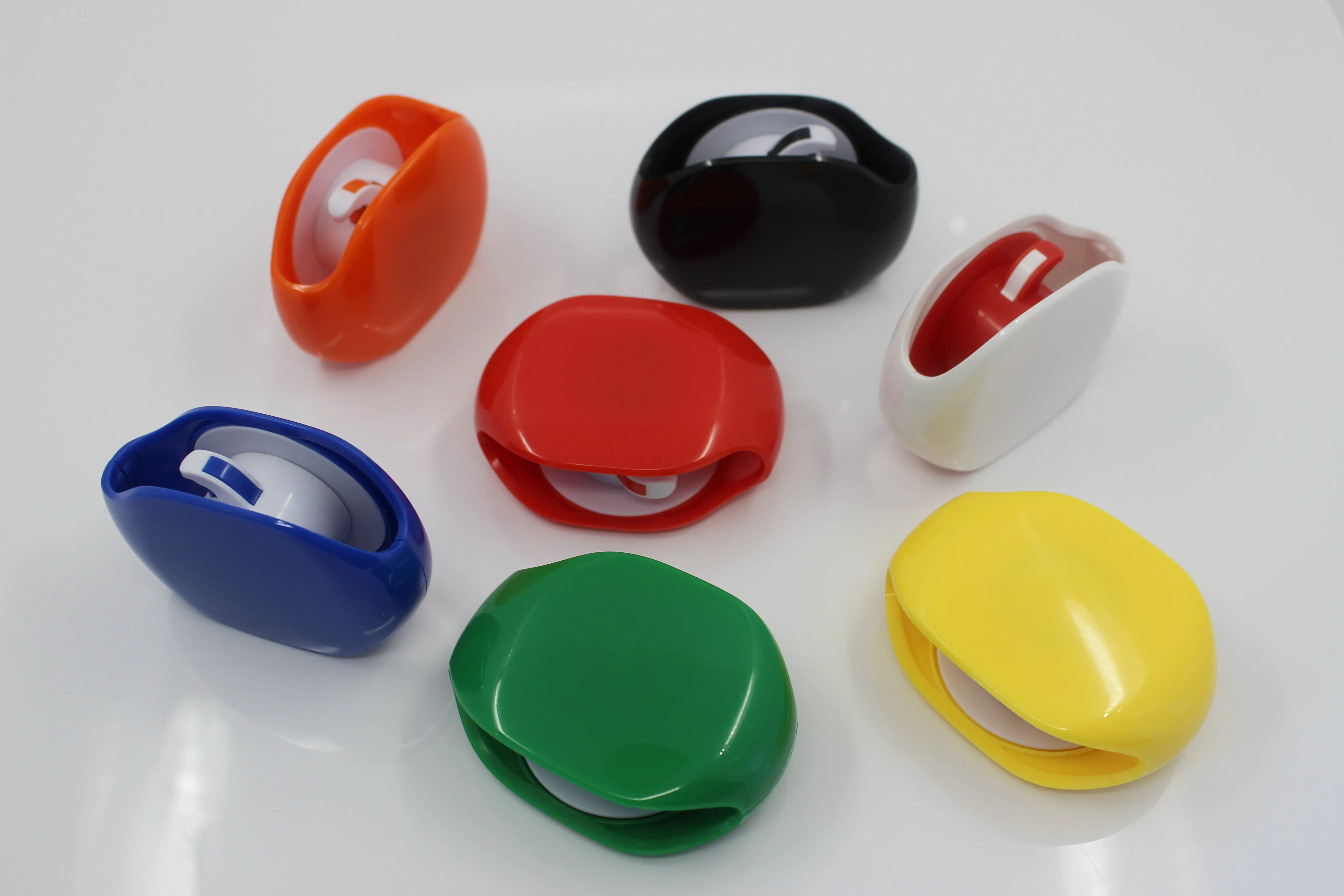 Автоматическая катушка для мини-наушников