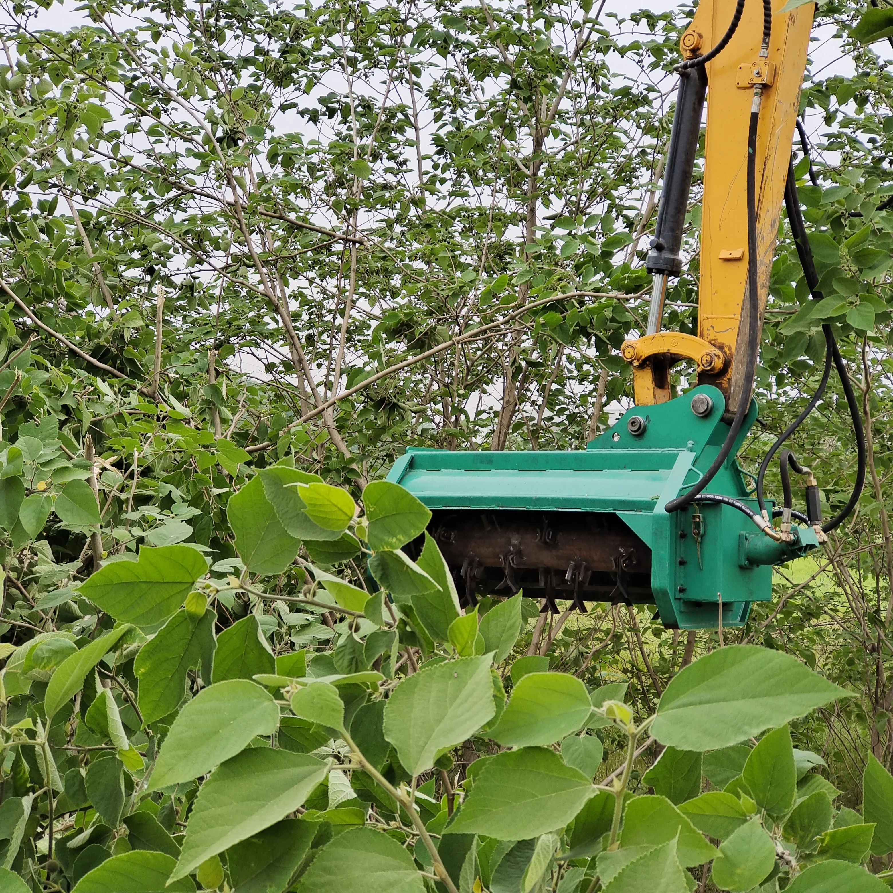 Promotion!! High Quality Flail Mower for Mini Excavator 5 Ton Excavator Flail Mower