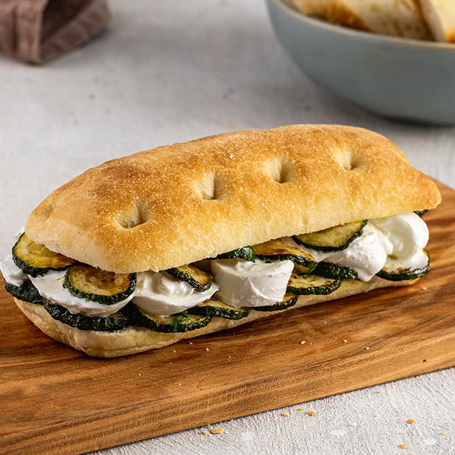 High quality frozen Roman flatbread hand made, with extra virgin oil