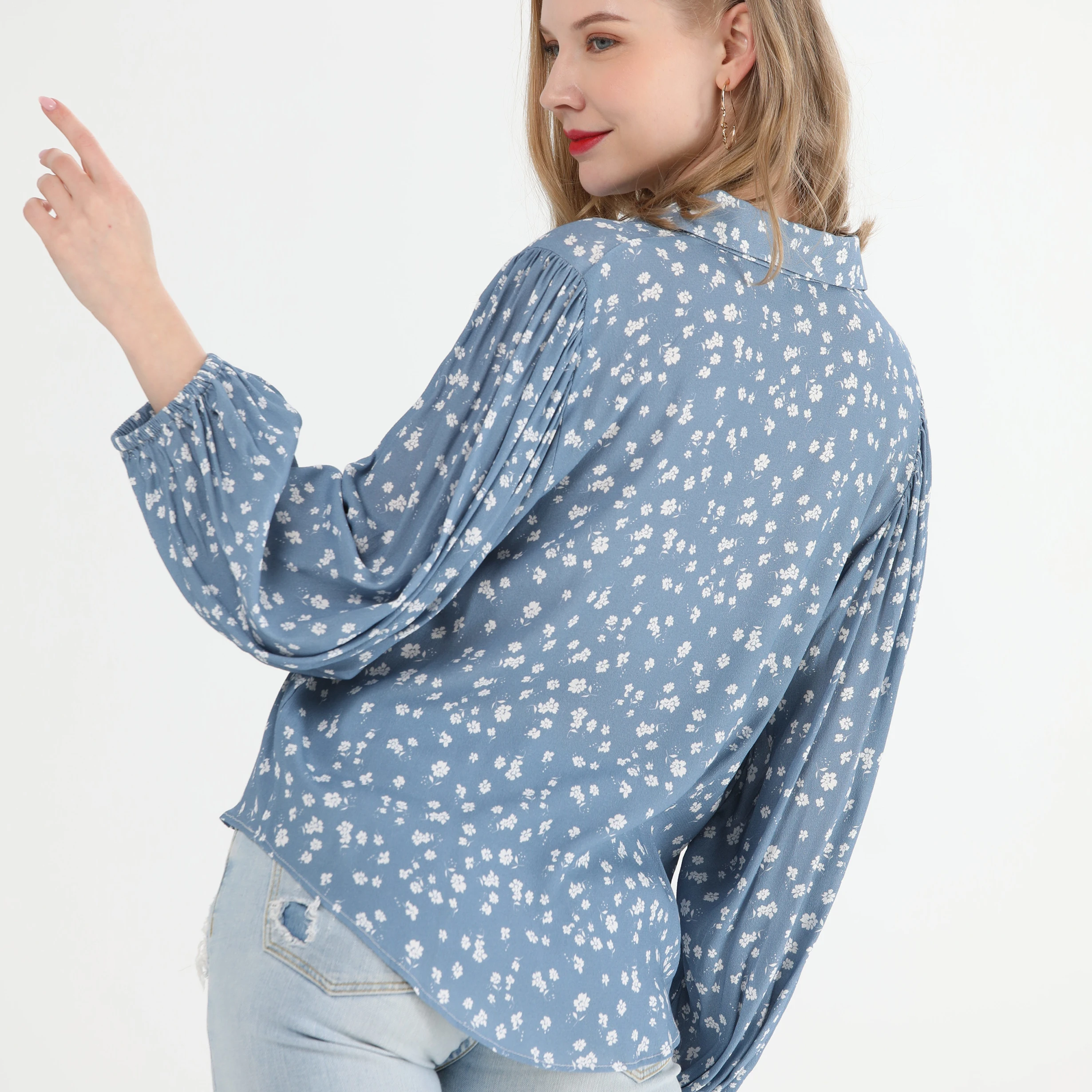 Ladies Elegant Fashion Spring Long Lantern Sleeve Turn Down Collar Shirts Blouse for Women