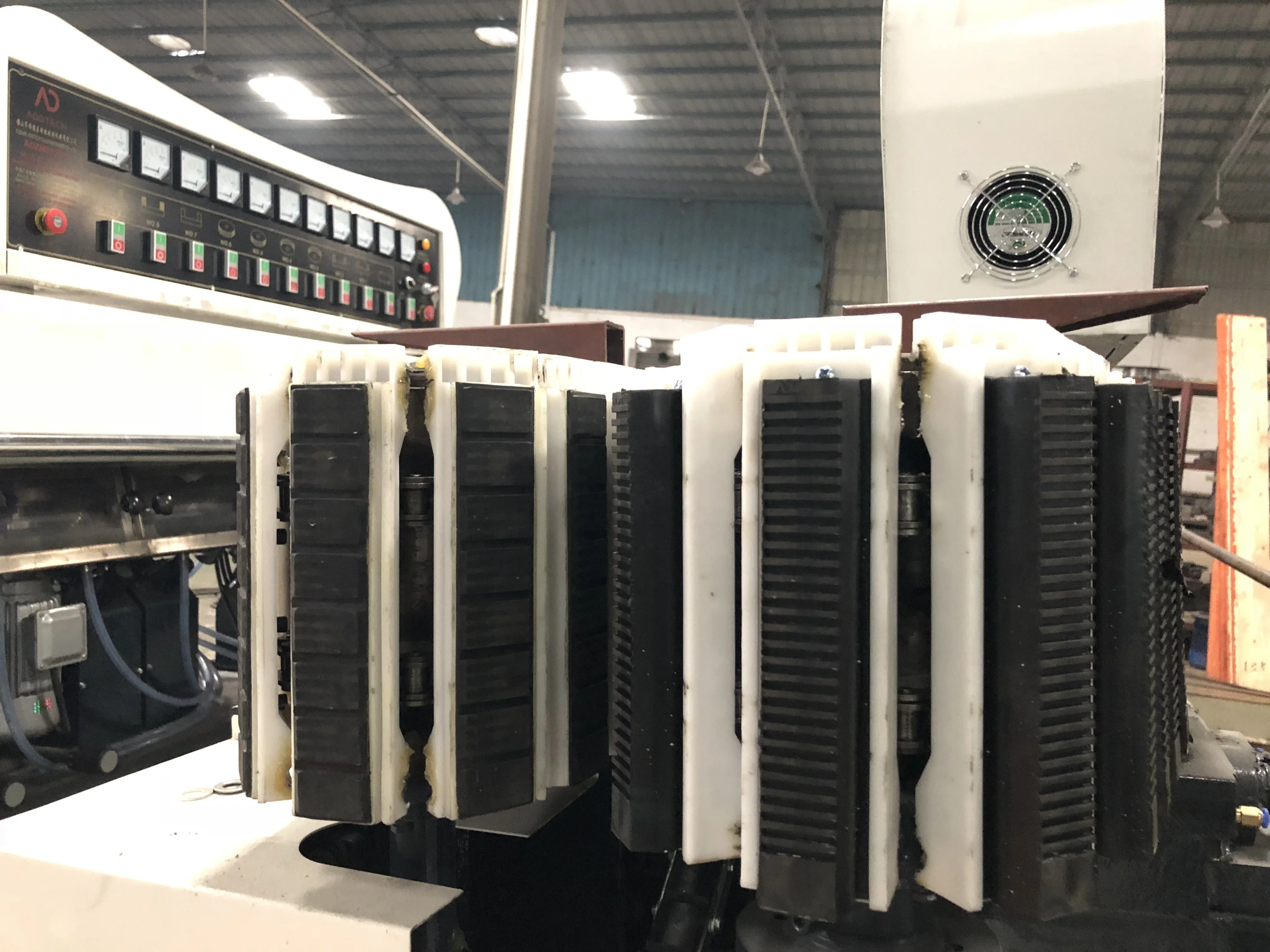 45 angle glass edging machine