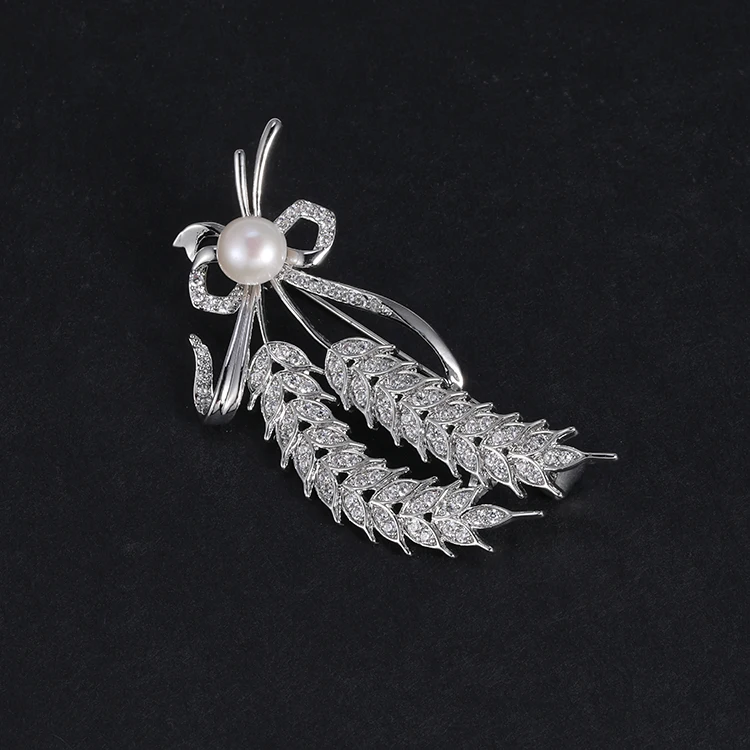 Hot Selling Fashion Luxurious Bows Pearls Wheat Designers Brooches broches pins brooches women