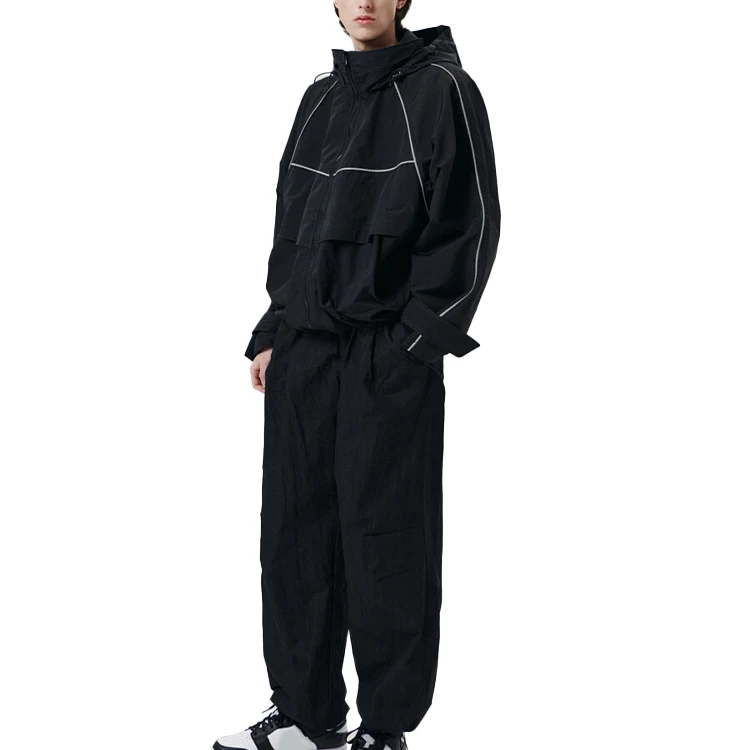 Tracksuit Manufacturer Men Nylon Jogger Sets Two Piece Set  Zip Up Nylon Jacket And Track Pants Custom Nylon Tracksuit Men