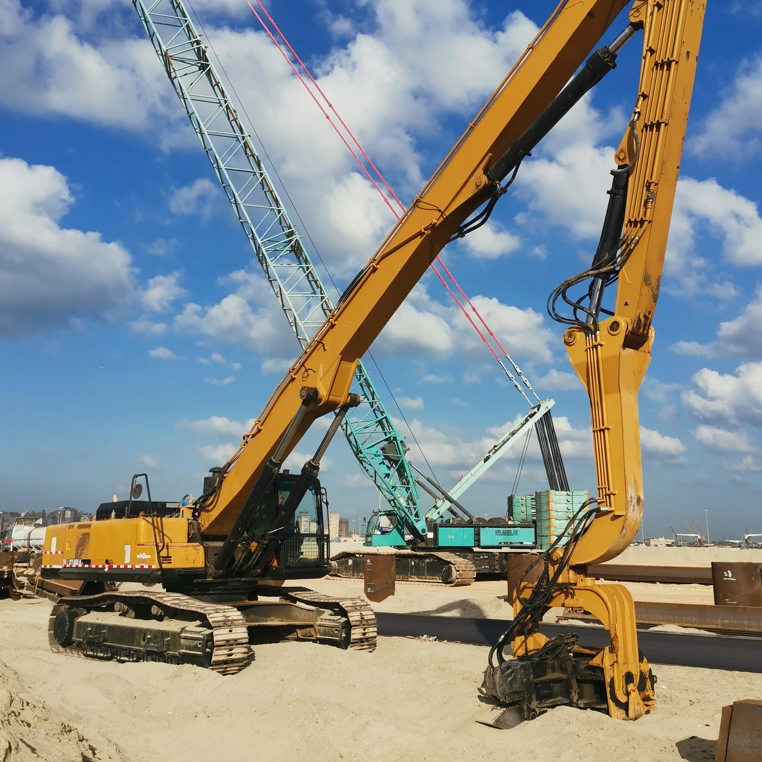 Low Price Building Material Shops At45b Side Grip Vibro Hammer Saudi Arabia Custom Vibro Hammer