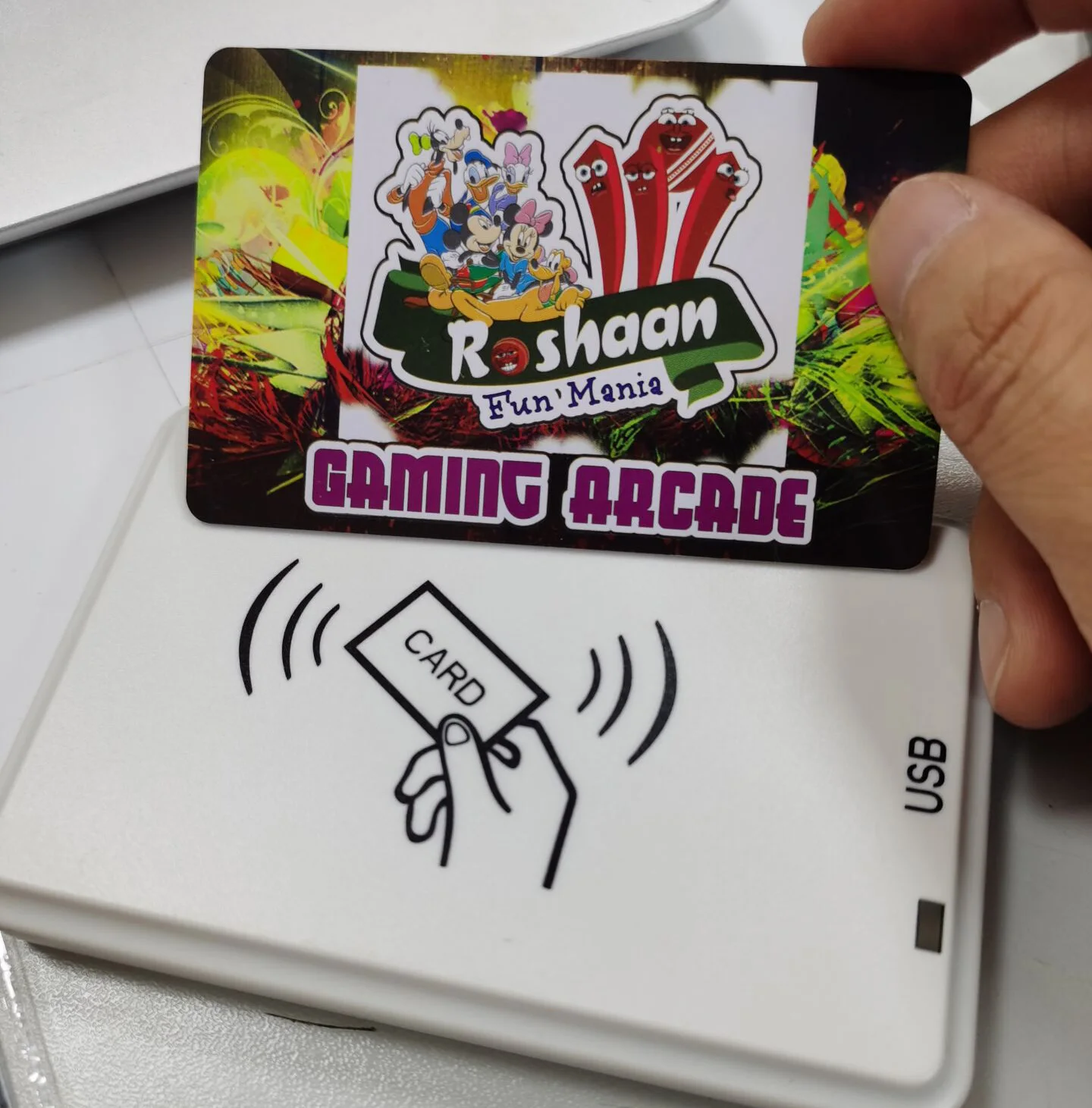 smart ID card chip 4100 125khz with custom printing filmed lamination matte and glossy finish