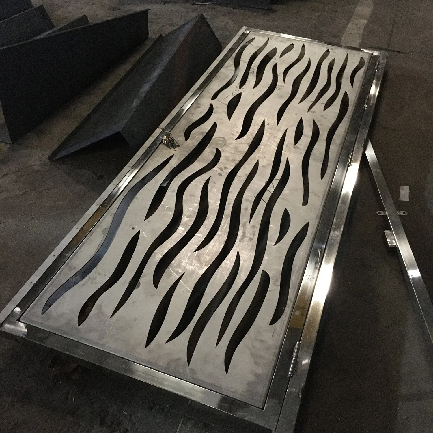 main driveway entrances laser cut safety stainless steel tree design garden swing metal fence gates