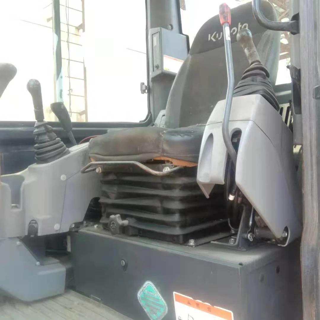 used excavator japan Kubota 165 digger used small machinery used excavators japan japanese used excavator for sale