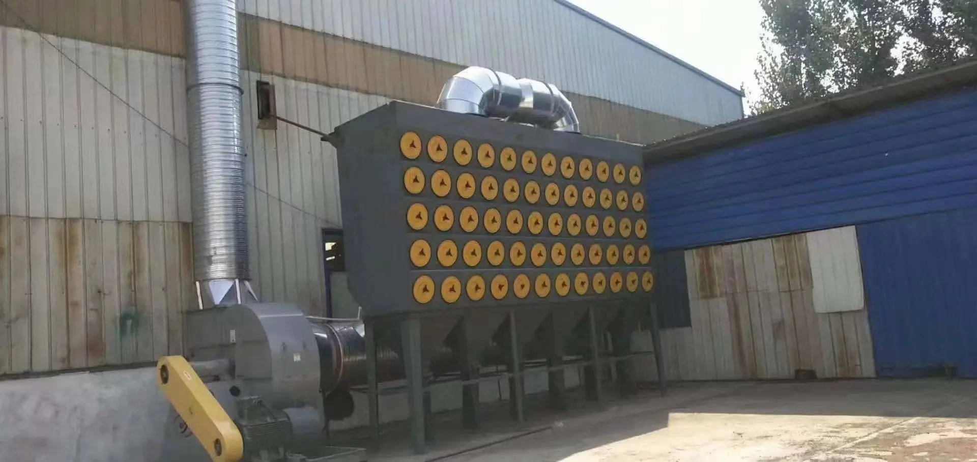 New Steel Plant Pulse Jet Industrial Dust Collector Large Air Volume Bag Dust Collector for Manufacturing Industries