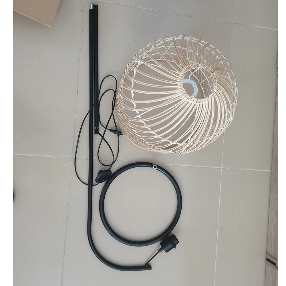 Natural Woven Rattan Shade Table Lamp Hand Woven Rattan Lampshade Desk Lamp  for Home Decoration