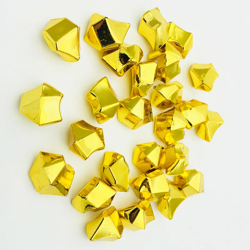 
Hongzhi Factory Gold Acrylic Beads Wholesale Ice Cube Recycled Plastic Beads Loose For Home Decor 