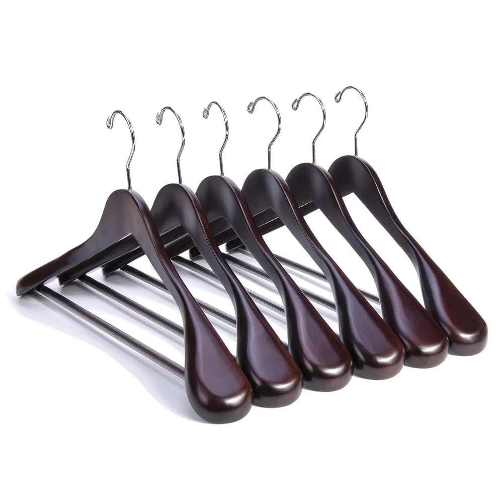 Top Quality Classic Wide Shoulder Heavy Duty Wooden Man Suit Hanger Custom
