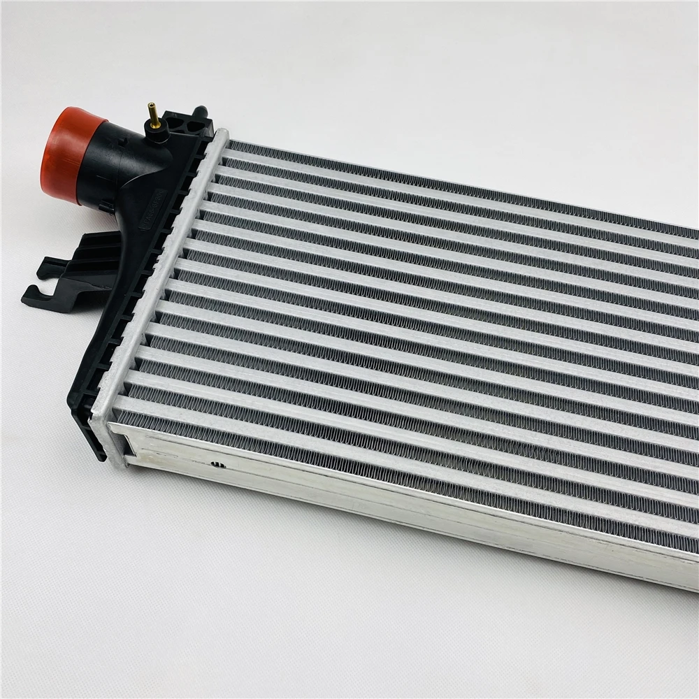 Air Cooler Intercooler 17940-0L110 17940-0L120 17940-0L130 For Toyota Hilux Revo 2016- 1GD 2GD