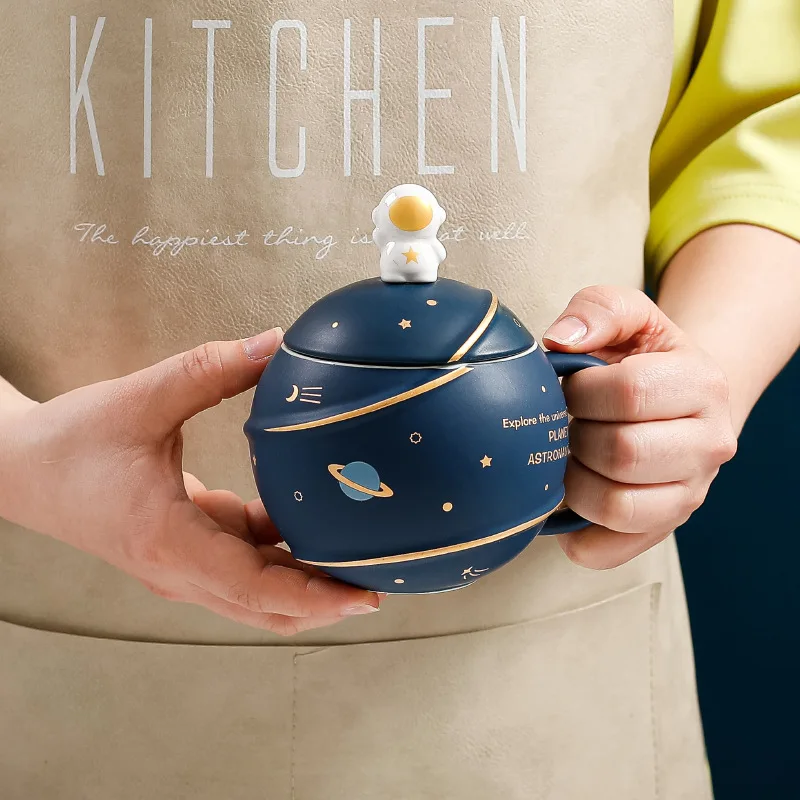 Planet Shaped Cartoon Style Ceramic Latte Mug With Lid