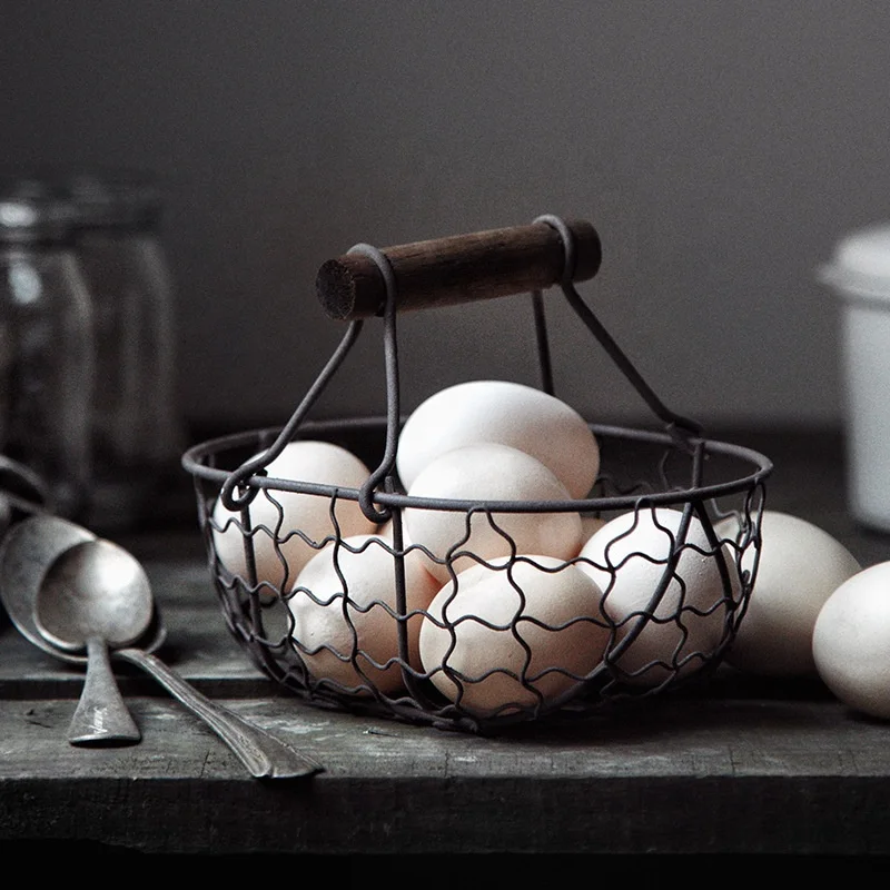 Vintage Iron Wire Egg Dispenser Large Metal Fruit Container Vegetable Storage Basket Wooden Handle Kitchen Restaurant Supplies