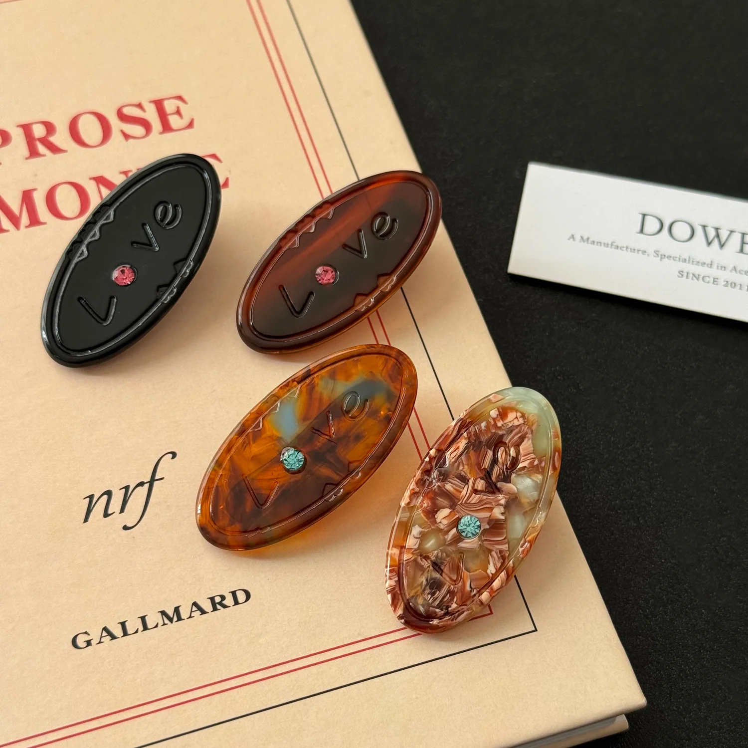 2024 New Korean Cute LOVE Rhinestone Girl Child Hair Accessories Duckbill Cellulose Acetate Hair Clip Wholesale