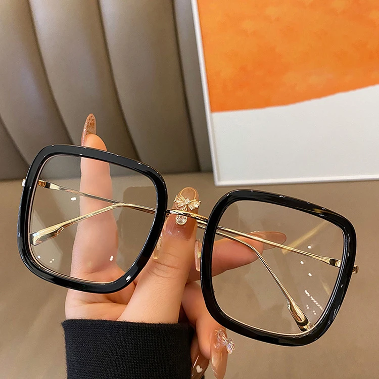 2023 Fashion Oversized Square Eyewear Retro Women Anti-Blue Light Blocking Metal Frame Glasses Optical Computer Eyeglasses