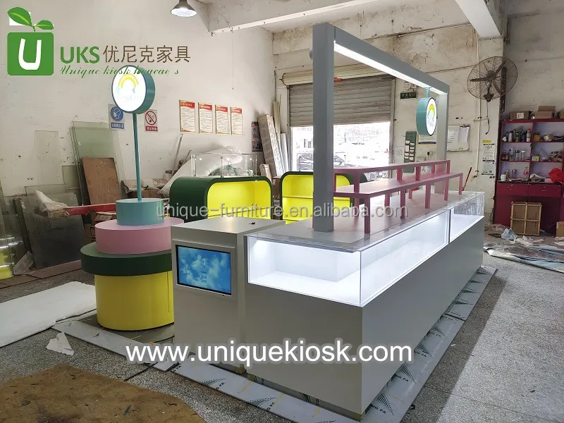 Warm Color Toy Kiosk Cute Toy Shop Furniture Kids Toy Kiosk in Mall Design for Sale