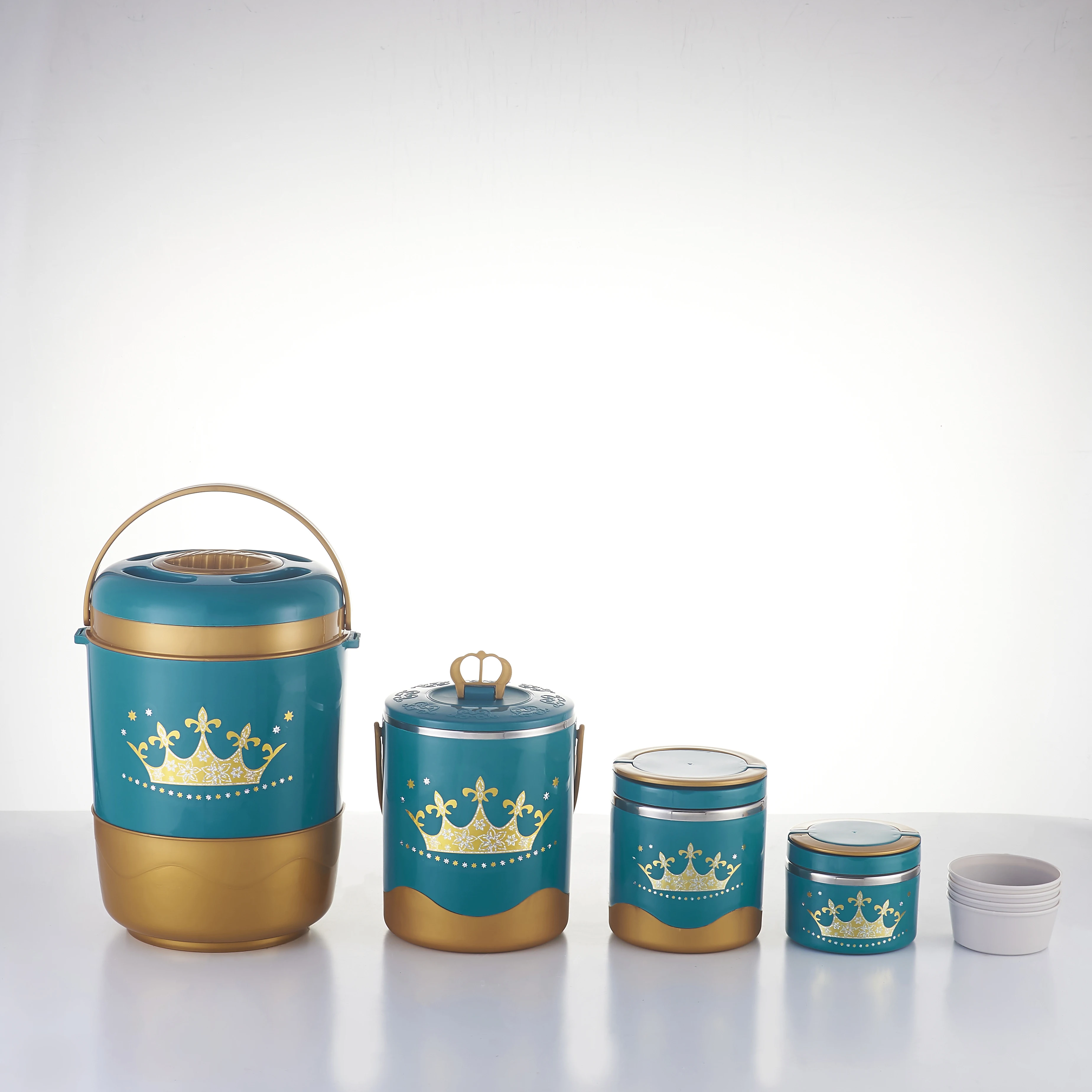 Factory Wholesale Plastic Thermos Vacuum Flask Milk Tea water cooler Jug food warmer container set