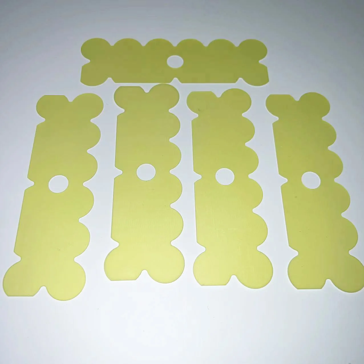 Желтый огнестойкий безгалогенный CNC изолирующий Стекловолоконный лист из эпоксидной смолы mylar для изоляционных деталей